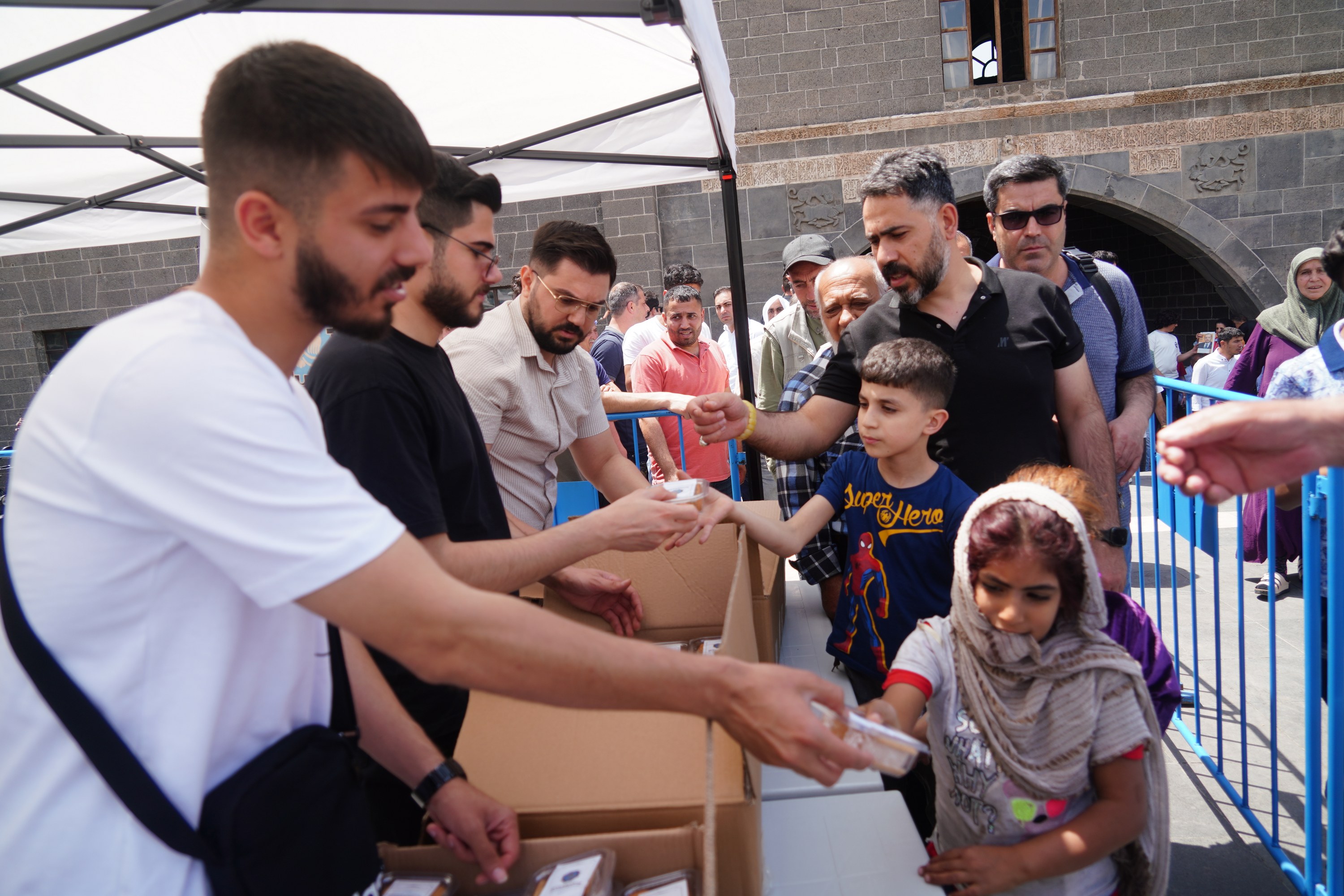 Diyarbakır’da Fetih şehitleri için mevlit okutuldu 7