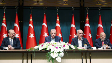 Cumhurbaşkanı Erdoğan: En düşük kamu işçisi ücretini 15 bin liraya çıkarıyoruz