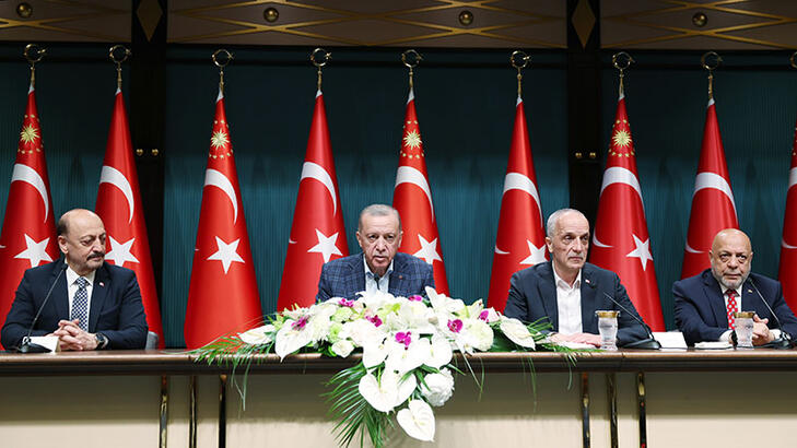 Cumhurbaşkanı Erdoğan: En düşük kamu işçisi ücretini 15 bin liraya çıkarıyoruz