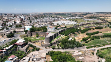Surlarda Diriliş 7. etap restorasyon ihalesi yapıldı