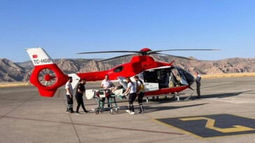 Ambulans helikopter, kanser hastası için Diyarbakır’a havalandı