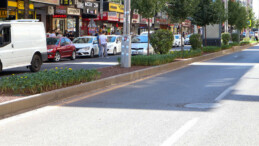 Su tasarrufu sağlayan kuru peyzaj çalışması başladı