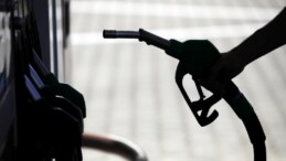 Benzin ve motorin 2023 güncel fiyatları (15 Ağustos 2023 akaryakıt fiyatları)