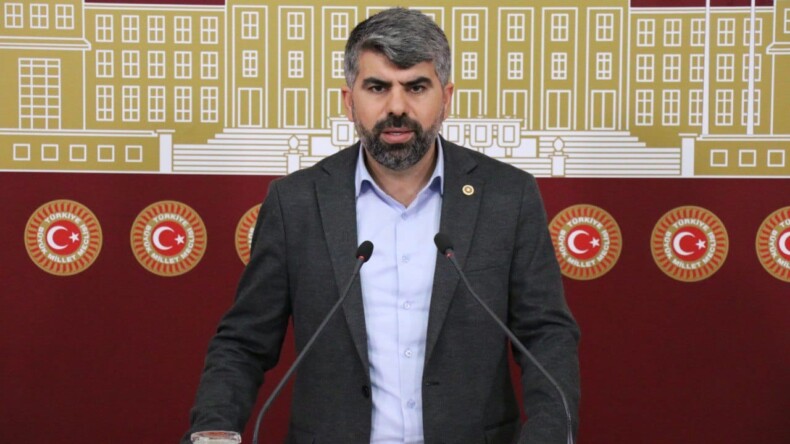 HÜDAPAR’dan Evlilik Hazırlığı Yapan Gençlere Çağrı: “Düğününüzde Yapacağınız Bazı Masrafları Gazze’ye Bağışlayalım”