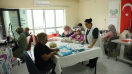 Belediyenin Açtığı Kurslarda Eğitim Alan Kadınlar, Ev Ekonomisine Katkıda Bulunuyor