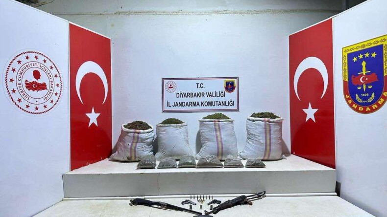 Diyarbakır’da uyuşturucu operasyonu: 7 gözaltı, 74 kilo esrar ele geçirildi