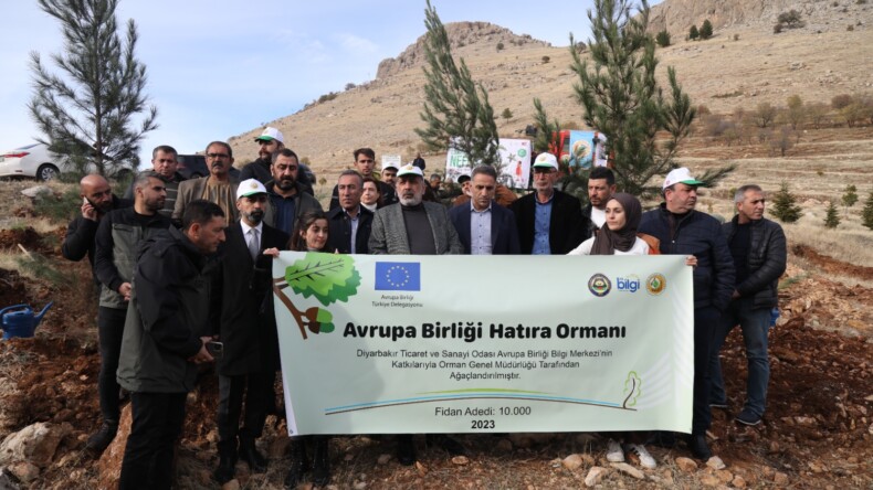 Makam Dağı Eteklerine 10 Bin Ağaç Dikildi