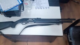 Husumetli Ailelerin Mahkemesi İçin Adliye Çevresinde Görev Alan Polis, 5 Silah Ele Geçirdi