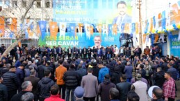 AK Parti’den Hazro’da Atlı, Davul Zurnalı Seçim Bürosu Açılışı!