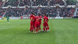 Amedspor’dan Arnavutköy Belediyespor’a 5 Gol!