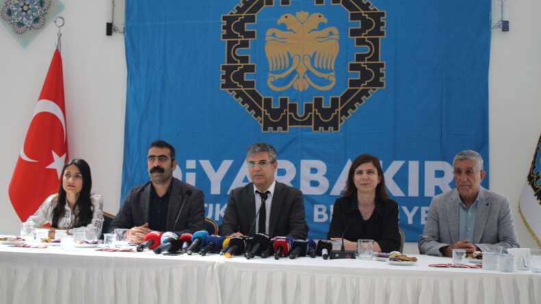 Diyarbakır Büyükşehir Belediyesi’nin Genel Borcu Açıklandı