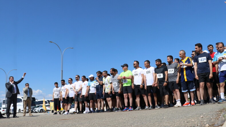 Diyarbakır’da 52’nci Postacı Yürüyüş Yarışması Yapıldı