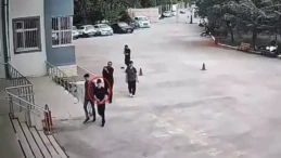 Okul Müdürünü Bıçaklayıp Kaçan Eski Öğrenci Yakalandı!