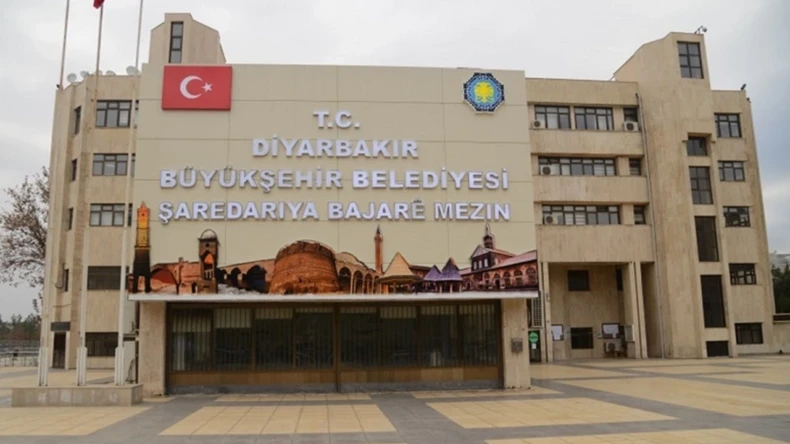 Diyarbakır Büyükşehir Belediyesi’nde Kadınlara Regl İzni