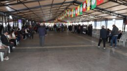 İftar Çadırını Bayramlaşma Çadırı Yaptılar, Halkın Bayramını Kutladılar