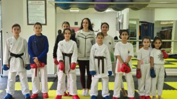 Milli Sporcu Kızılaslan, Şampiyona Öncesi Minik Sporculara Tecrübelerini Aktardı