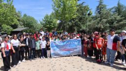 Vakıflar Bölge Müdürlüğü, Burslu 120 Öğrenci Ve Ailelerine Kültürel Gezi Düzenledi