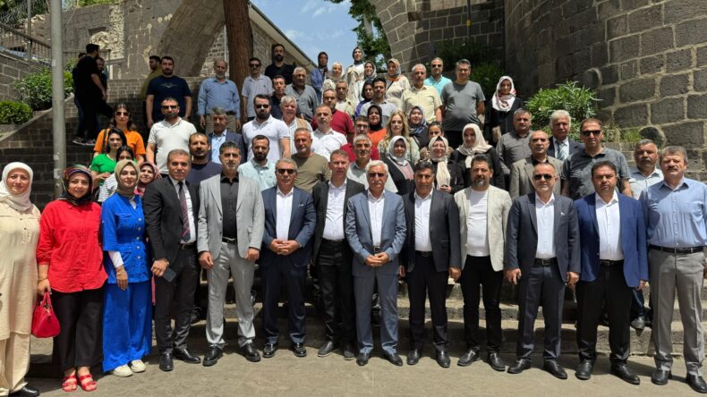 AK Parti’den 27 Mayıs Darbesi Açıklaması