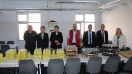 Diyarbakır Vakıflar Bölge Müdürlüğü’nden Cezaevindeki Çocuklara Tatlı İkramı