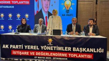AK Parti Diyarbakır Teşkilatında Yerel Yönetimler Zirvesi