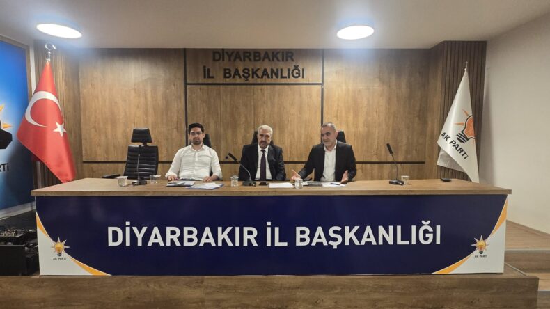 AK Parti Diyarbakır’da 2028 Hedefleri Doğrultusunda Seçim Stratejilerini Masaya Yatırdı