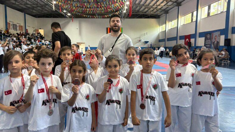 Çermik’te Geleneksel İller Arası Karate Turnuvası Başladı