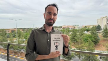 ‘Türk Toplumu Şuan 7 Saat 13 Dakikasını İnternette Geçiriyor’