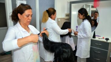 Diyarbakır’da Kadınlara yönelik mesleki kurslar sürüyor