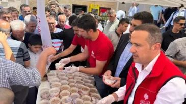 Diyarbakır Vakıflar Bölge Müdürlüğü’nden, 4 İlde 9 Bin Kişiye Aşure İkramı