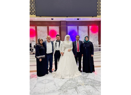 Bağlar Nüfus Müdürü Mehmet Yiğit’in Oğlu Dünya Evine Girdi