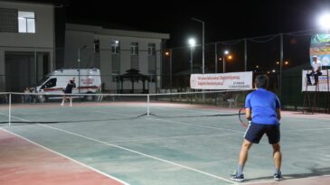 Diyarbakır’da 46 Sağlık Çalışanının Katıldığı ‘Tenis Turnuvası’ Başladı