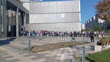 Diyarbakır’ın En Yoğun Kütüphanesi Günde Bin 500 Öğrenciye Hizmet Ediyor