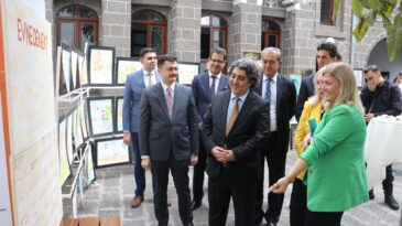 Diyarbakır’da Çocuk ve Genç Hükümlülerin Ürettiği Eserler, Cumhuriyet Sergisi’nde Sergilendi