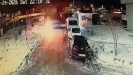 Diyarbakır’da Hakim ve Savcı Lojmanlarının Yakınındaki Siteye EYP Atılma Anı Kamerada