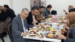 Gazi Yaşargil’de Verilen İftarda Protokol Masası Kurulmadı