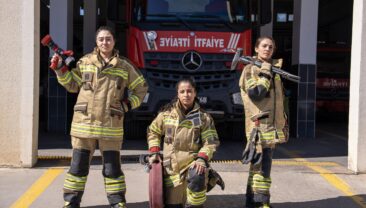 Diyarbakır İtfaiyesi’nde Çalışan 10 Kadın, Tabuları Yıkıyor