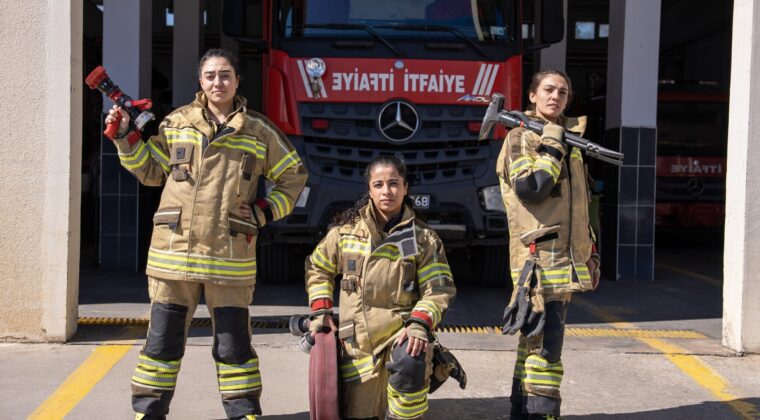 Diyarbakır İtfaiyesi’nde Çalışan 10 Kadın, Tabuları Yıkıyor
