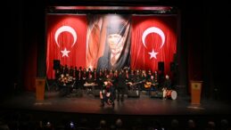 Çanakkale Zaferi’nin 111’inci Yılı Diyarbakır’da Törenlerle Anıldı