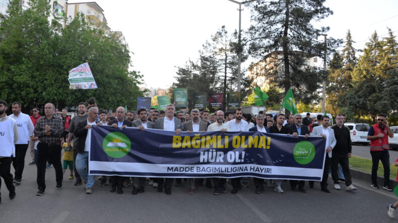 Diyarbakır’da ‘Madde Bağımlılığına Hayır’ Yürüyüşü Düzenlendi