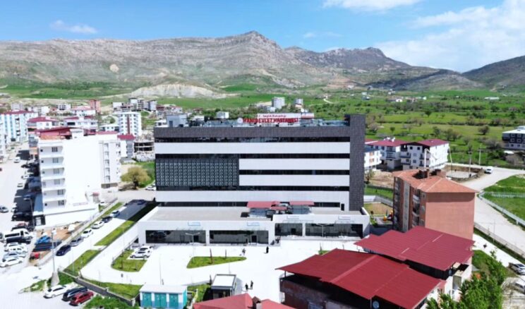 Hani’de 35 Yataklı Yeni Devlet Hastanesi Hizmete Açıldı