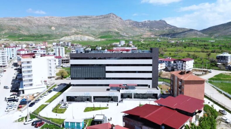 Hani’de 35 Yataklı Yeni Devlet Hastanesi Hizmete Açıldı