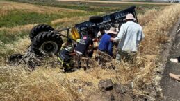 Traktör Kazasında Yaralanan Sürücüyü İtfaiye Ekipleri Kurtardı