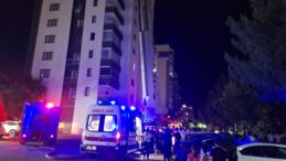 Diyarbakır’da Binanın Havalandırma Boşluğundan Çıkan Yangın Söndürüldü