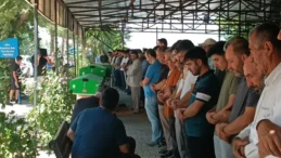 Batman’da Öldürülen 3 Kişi, Saldırıya Uğradıkları Mezarlıkta Son Yolculuklarına Uğurlandı