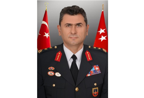 Diyarbakır İl Jandarma Komutanlığı’na Tümgeneral Gemalmaz Atandı